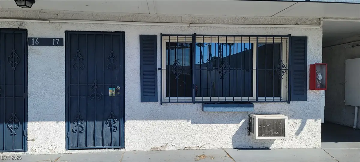 4600 Paradise Road #17, Las Vegas, NV 89169 - Image #1