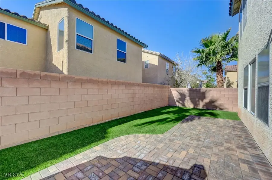 11939 Giles Street, Las Vegas, NV 89183 - Image #2