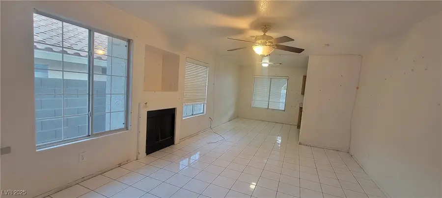 5413 Maddox Avenue, Las Vegas, NV 89107 - Image #2