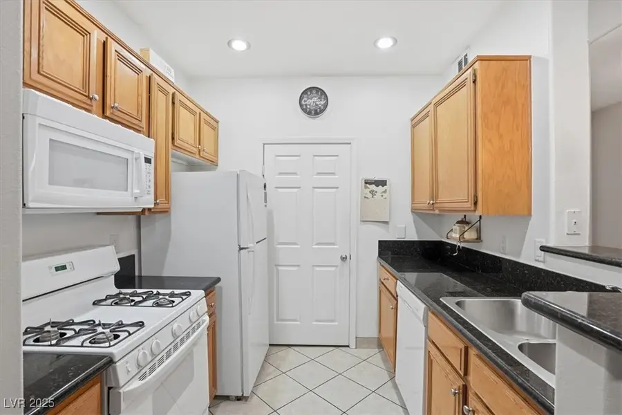 7147 S Durango Drive #111, Las Vegas, NV 89113 - Image #3