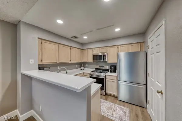 2040 Willowbury Drive #A, Las Vegas, NV 89108