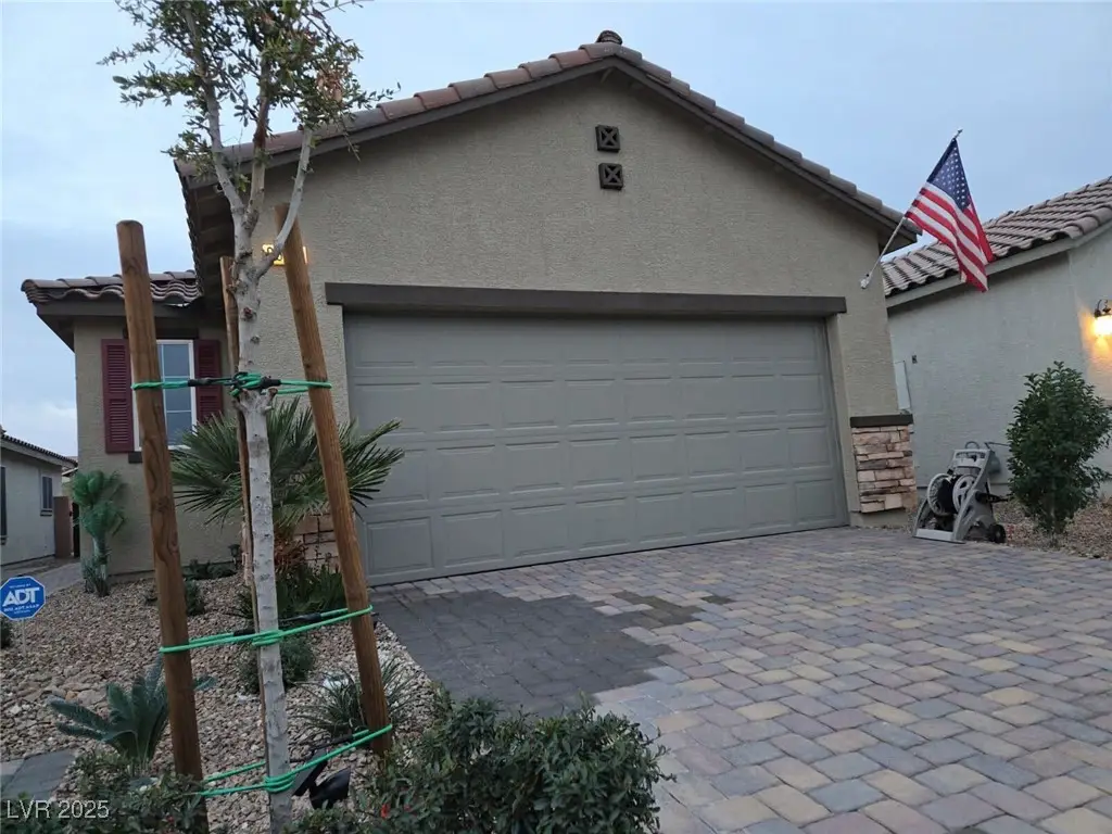 6579 Secret Grove Avenue, Las Vegas, NV 89130 - Image #1