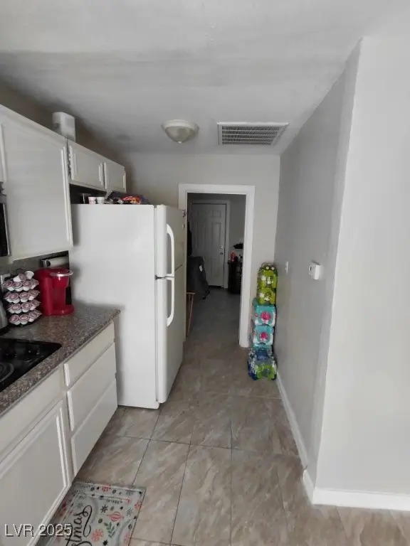 2525 Meadows Avenue, Las Vegas, NV 89101 - Image #2