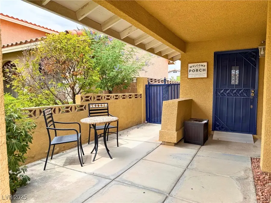 7504 Grenfell Drive, Las Vegas, NV 89129 - Image #3