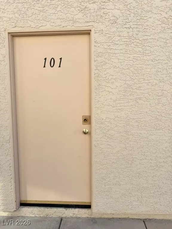 901 Sulphur Springs Lane #101, Las Vegas, NV 89128 - Image #3