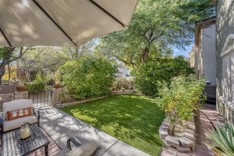 10009 Calabasas Avenue, Las Vegas, NV 89117 - Image #3