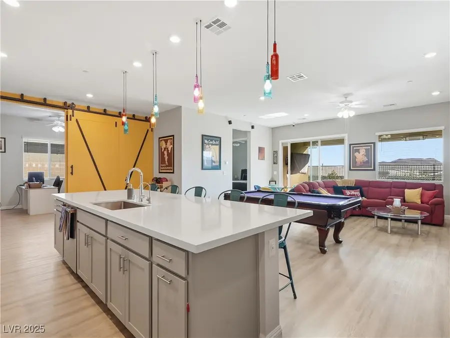 916 Mayfield Manor Lane, Las Vegas, NV 89138 - Image #2