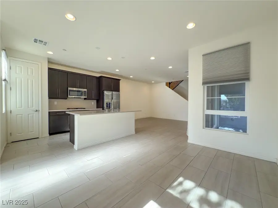 24 Kimberlite Drive, Henderson, NV 89011 - Image #2