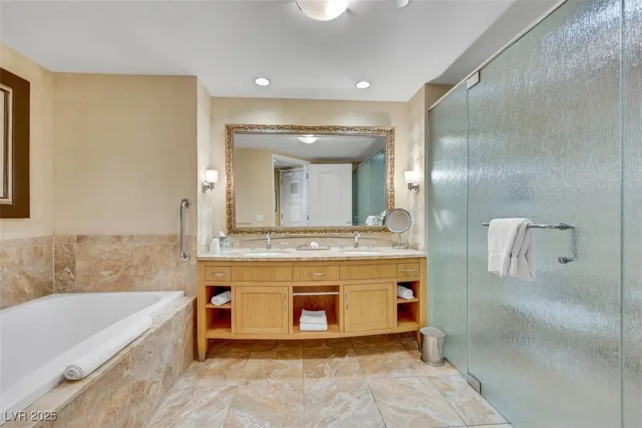 2000 N Fashion Show Drive #2514, Las Vegas, NV 89109 - Image #3