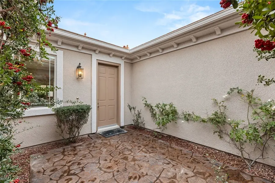 936 Viscanio Place, Las Vegas, NV 89138 - Image #3