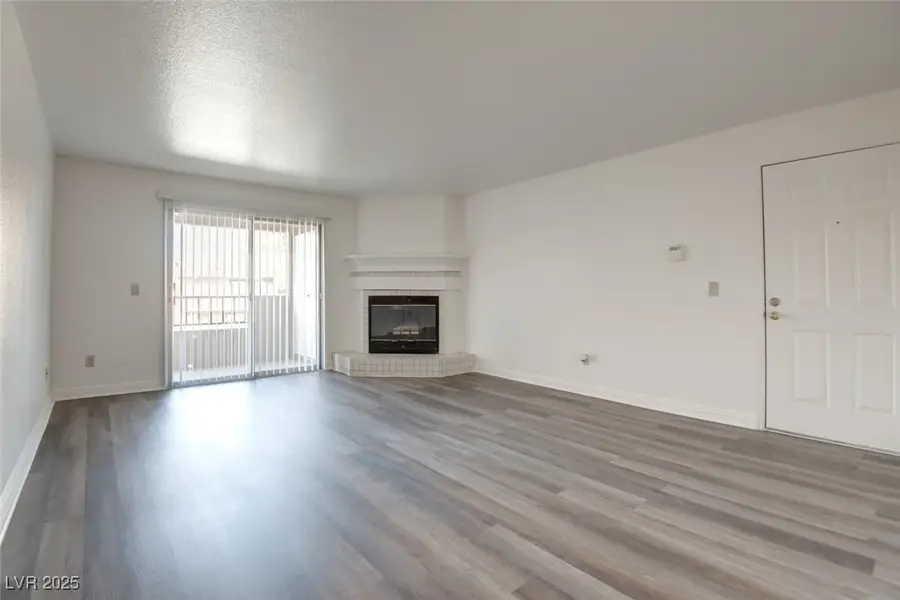 2606 S Durango Drive #214, Las Vegas, NV 89117 - Image #3