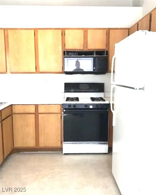 4671 Krissylouise Way, Las Vegas, NV 89121 - Image #3