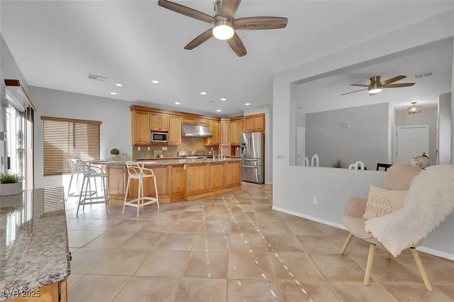 7869 Marbledoe Street, Las Vegas, NV 89149 - Image #2