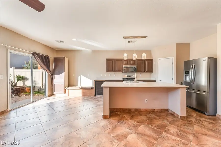 1975 Verde Mirada Drive, Las Vegas, NV 89115 - Image #2