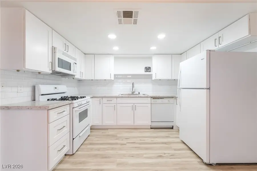 6633 W Tropicana Avenue #101, Las Vegas, NV 89103 - Image #2