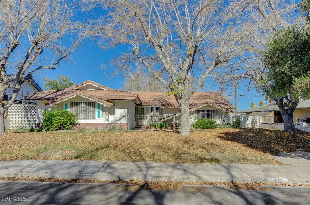 1813 Bracken Avenue, Las Vegas, NV 89104 - Image #1