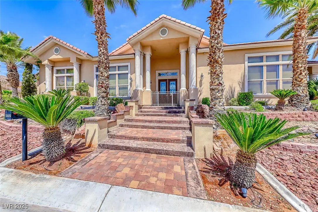 5645 N Chieftain Street, Las Vegas, NV 89149 - Image #1
