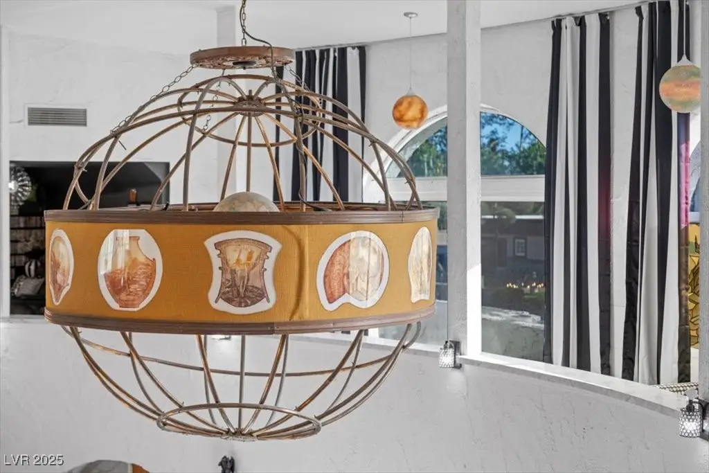 4318 Ridgecrest Drive, Las Vegas, NV 89121 - Image #1