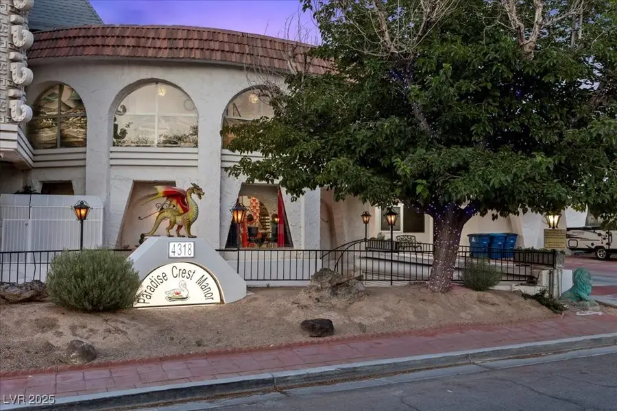 4318 Ridgecrest Drive, Las Vegas, NV 89121 - Image #3