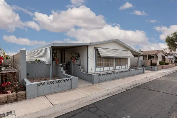 3118 La Barca Lane, Las Vegas, NV 89122