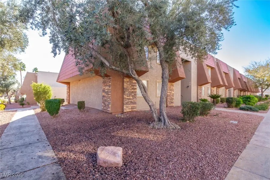 5422 River Glen Drive #379, Las Vegas, NV 89103 - Image #2