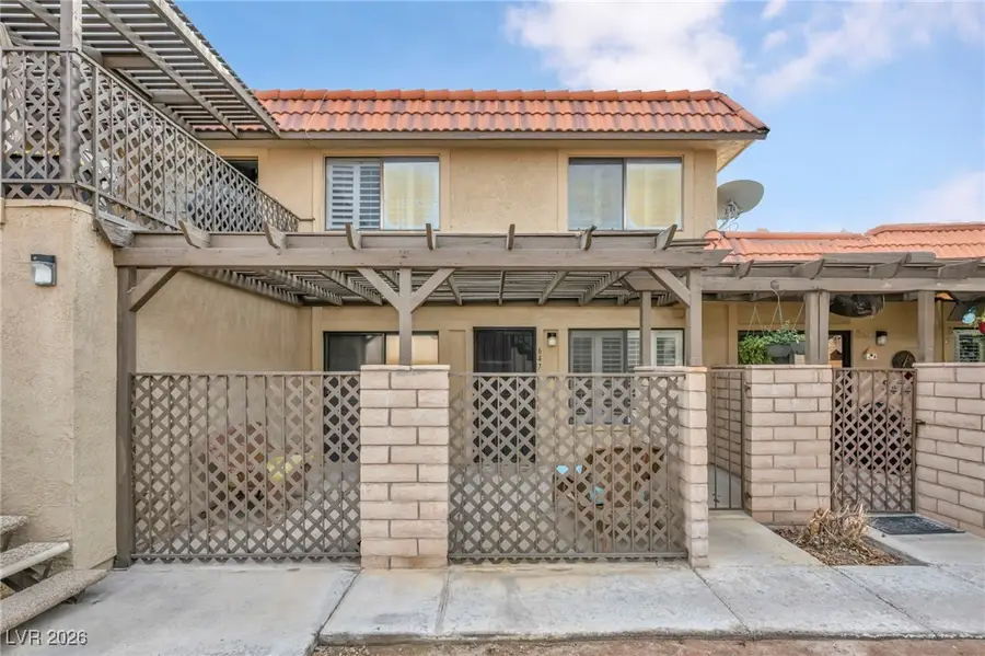 647 Pepper Tree Circle, Henderson, NV 89014 - Image #2