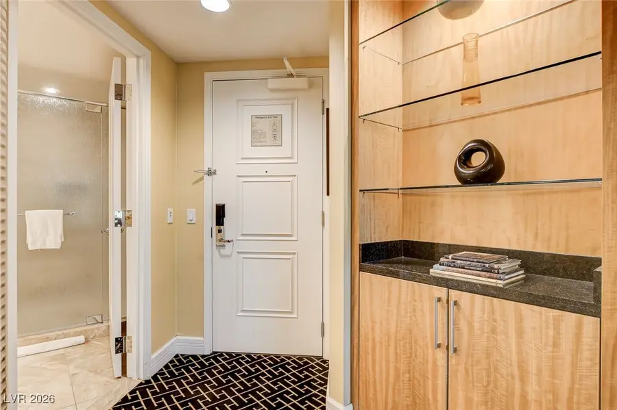 2000 N Fashion Show Drive #1617, Las Vegas, NV 89109 - Image #2