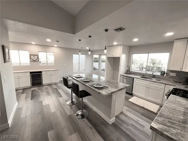 2836 Bluff Point Drive, Las Vegas, NV 89134