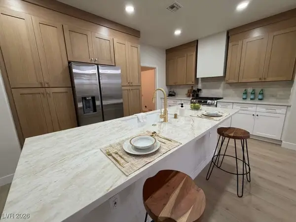 2032 Summer Spruce Place #102, Las Vegas, NV 89134