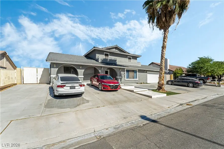 1300 Oak Tree Lane, Las Vegas, NV 89108 - Image #3