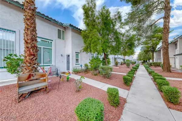 2461 Old Forge Lane #106, Las Vegas, NV 89121