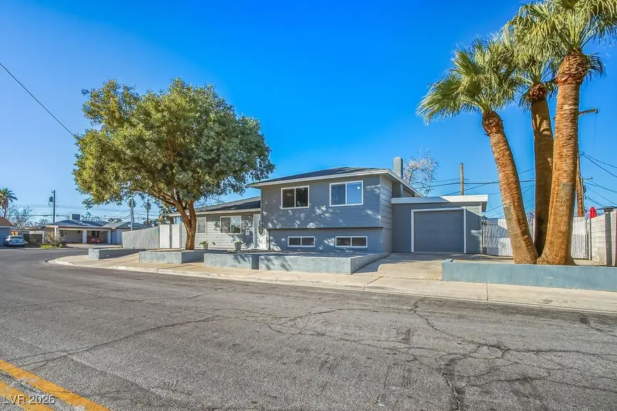 501 N Wallace Drive, Las Vegas, NV 89107 - Image #2