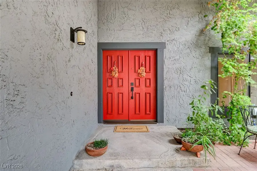 2400 La Solana Way, Las Vegas, NV 89102 - Image #3