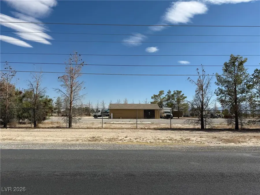 621 W Mesquite Avenue, Pahrump, NV 89060 - Image #2
