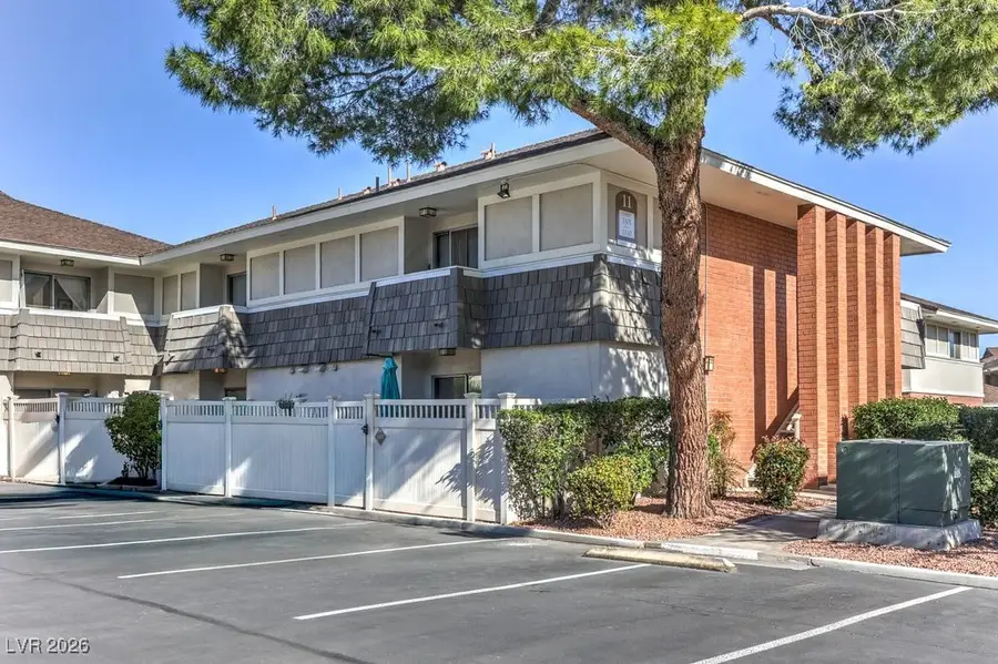 714 Oakmont Avenue #1101, Las Vegas, NV 89109 - Image #2