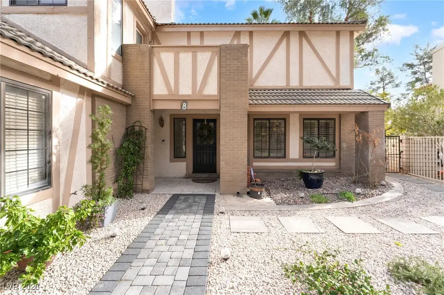 8 Hummingbird Lane, Henderson, NV 89014 - Image #2