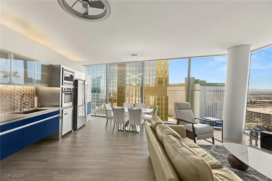 3722 Las Vegas Boulevard #2212, Las Vegas, NV 89158 - Image #2