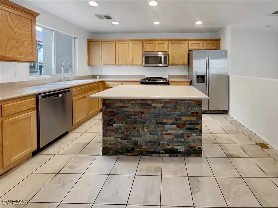 2098 Lady Frances Lane, Las Vegas, NV 89156 - Image #2