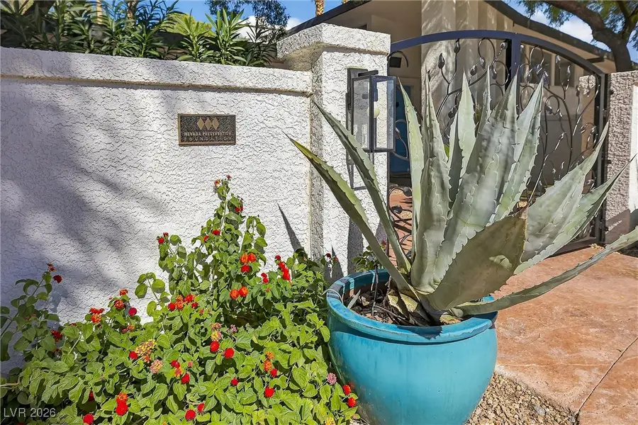 2400 Laurie Drive, Las Vegas, NV 89102 - Image #2