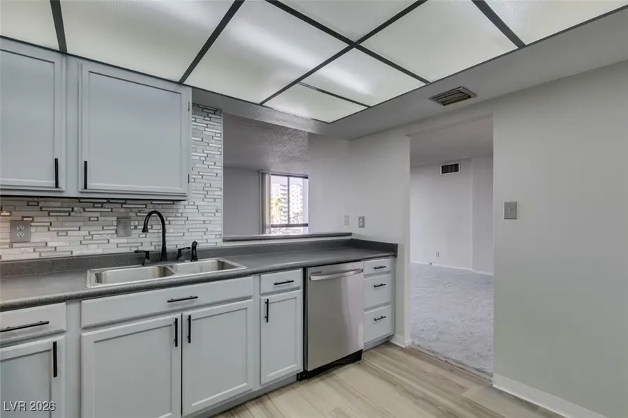 3930 University Center Drive #301, Las Vegas, NV 89119 - Image #3