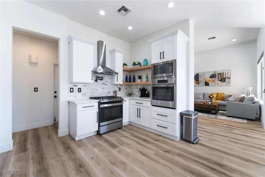 10805 Clarion Lane, Las Vegas, NV 89134 - Image #2