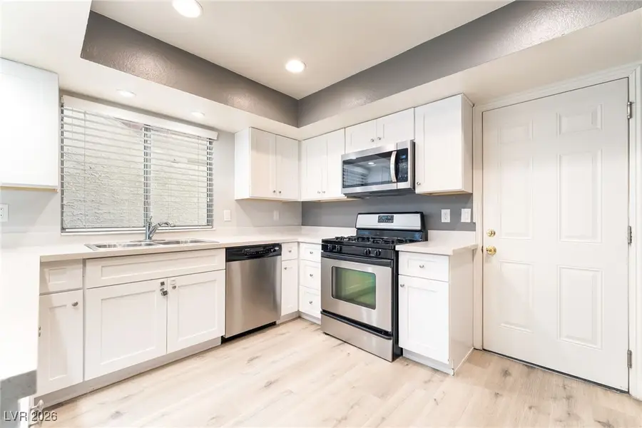 92 Megan Drive, Henderson, NV 89074 - Image #3