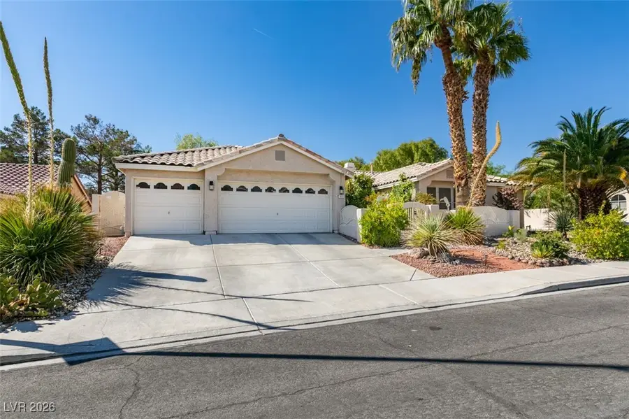 7813 Waterfalls Avenue, Las Vegas, NV 89128 - Image #2