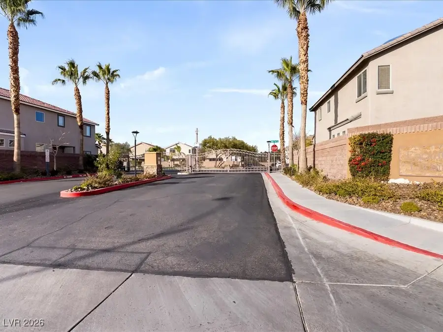 7824 Trophy Run Avenue, Las Vegas, NV 89113 - Image #2