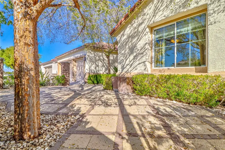 8634 Waterford Bend Street, Las Vegas, NV 89123 - Image #3