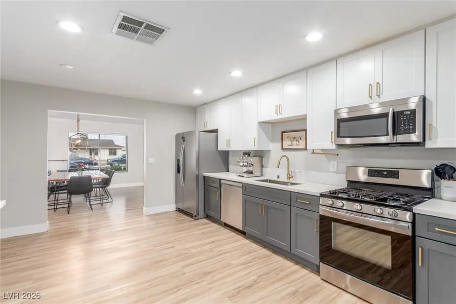 242 Fullerton Avenue, Henderson, NV 89015 - Image #3