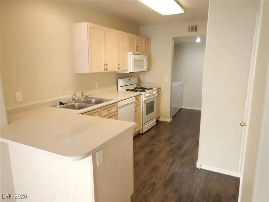 9624 Quick Draw Drive, Las Vegas, NV 89123 - Image #2