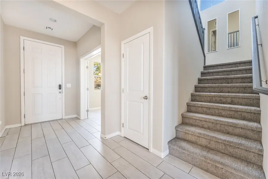 8020 California Pine Street, Las Vegas, NV 89166 - Image #2