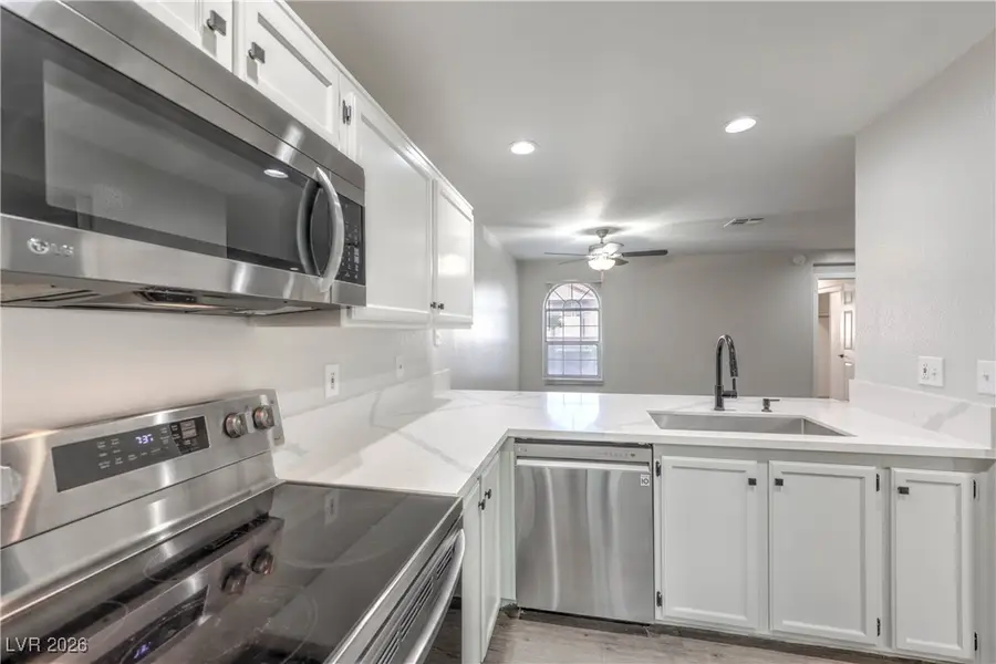 1800 Edmond Street #125, Las Vegas, NV 89146 - Image #2