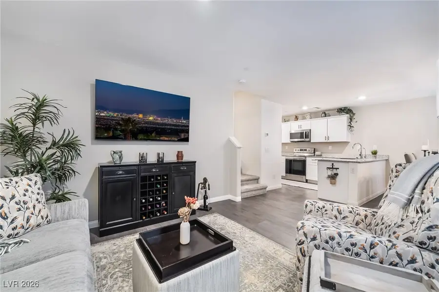 12235 Glass Desert Road #2, Las Vegas, NV 89183 - Image #2